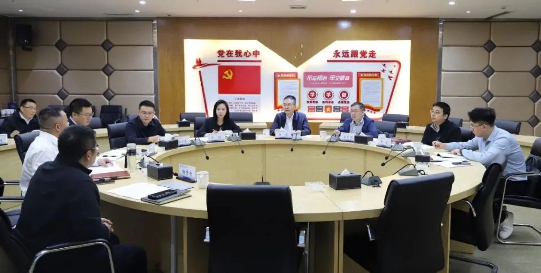陳虎到黔通智聯(lián)公司、交通創(chuàng)投公司調(diào)研